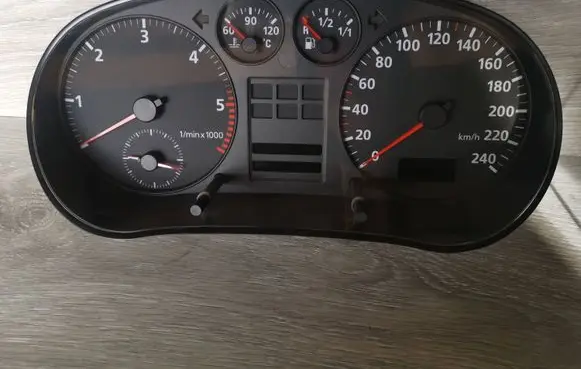 Audi A3 S3 8L Speedometer (instrument cluster) 8L0919860A 110008778001