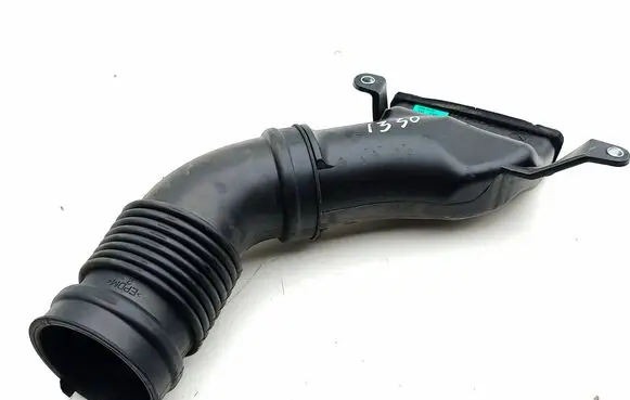 Suzuki Vitara (LY) Air intake hose/pipe 1376553SA0 238846 20230522