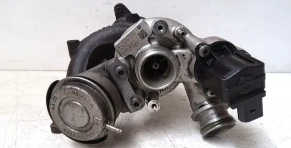 Volkswagen Golf VI Turbo 03C145702C