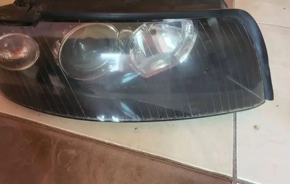 Audi A4 S4 B6 8E 8H Headlight/headlamp 8E0941030T 89309505