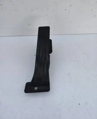 BMW X5 F15 Accelerator throttle pedal 685317504 12037313DE 6PV01043533