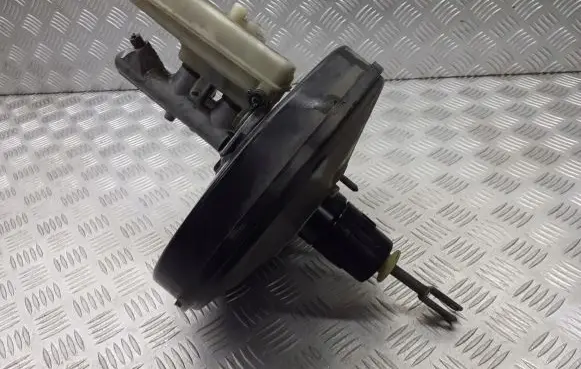 Renault Scenic II - Grand scenic II Brake booster 8200157453
