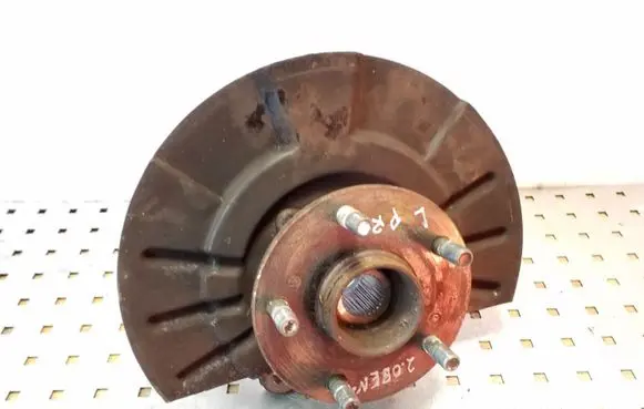 Suzuki Grand Vitara II Front wheel hub