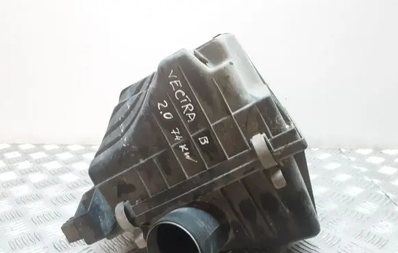 Opel Vectra B Air filter box 90499598