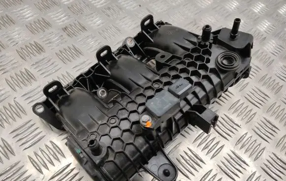 Peugeot 208 Intake manifold 9842272880