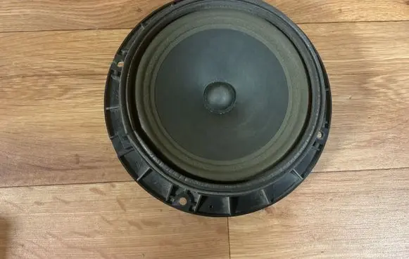 Hyundai i30 Front door speaker 7606500500