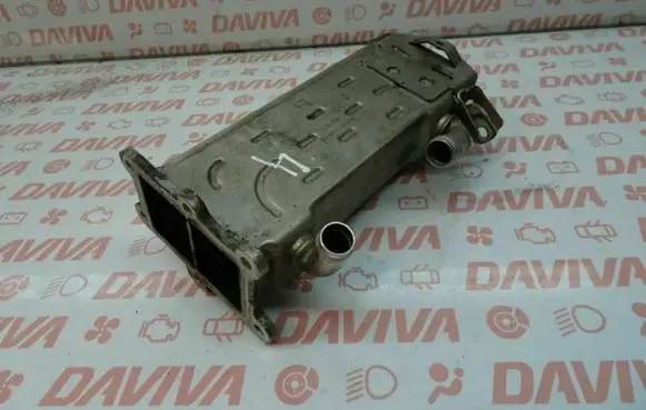 Mercedes-Benz C AMG W204 EGR valve cooler A6511400875