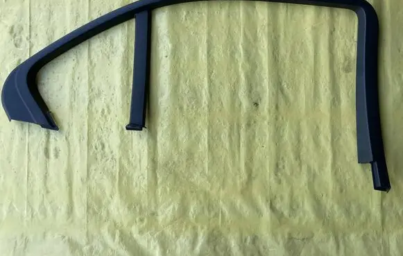 Mercedes-Benz C W204 Rear door window/glass frame A2047350171