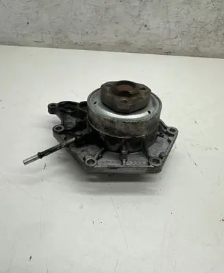 Audi A6 S6 C7 4G Water pump 06E121016