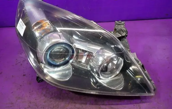 Opel Vectra C Headlight/headlamp 93185614