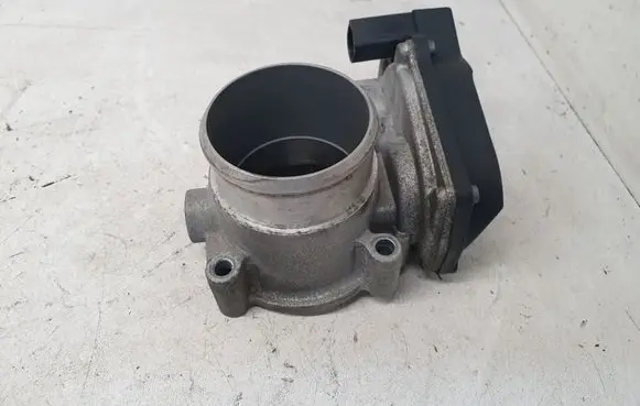 Audi A4 S4 B8 8K Throttle valve 06F133062G