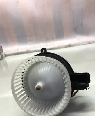 Volkswagen Taigo Heater fan/blower 2q1820021b