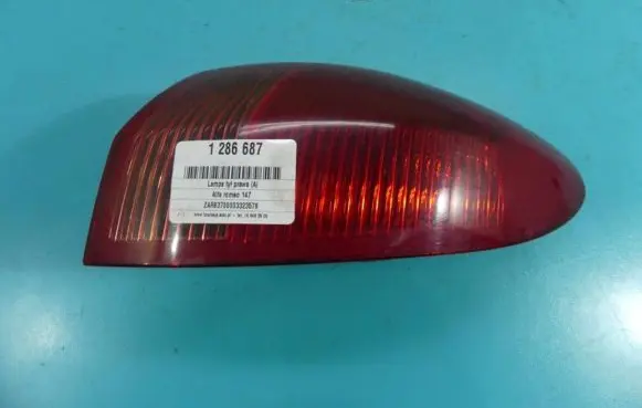 Alfa Romeo 147 Rear/tail lights 03323010 IMPRK1286687