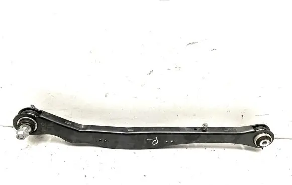BMW 2 F46 Rear upper control arm/wishbone 6851563
