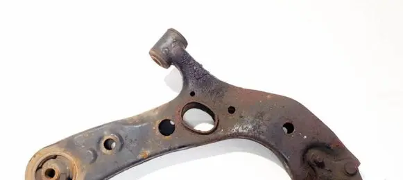 Toyota RAV 4 (XA30) Front lower control arm/wishbone