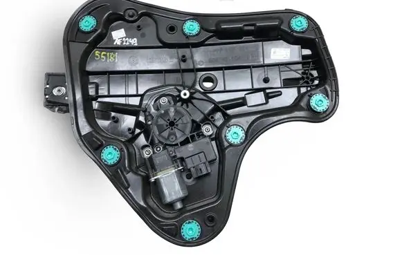 Volkswagen Golf VIII Rear window lifting mechanism without motor 5H0839402F