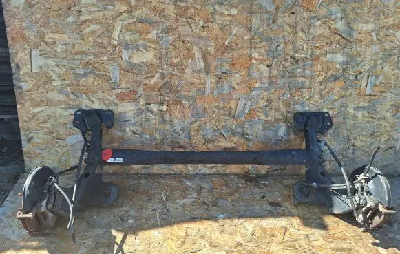 Opel Astra J Rear axle beam 