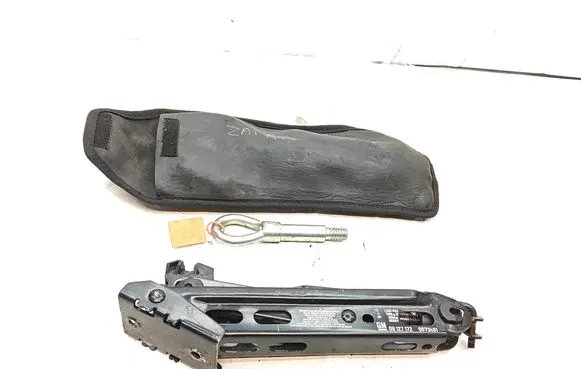 Opel Zafira A Lift Jack 09127172