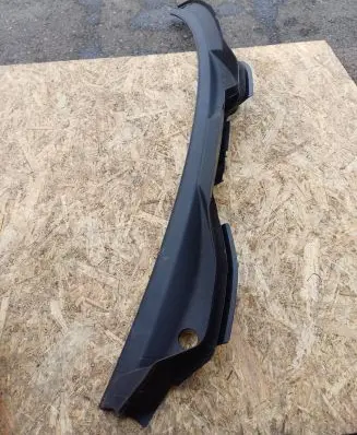 Porsche Macan (95B) Wiper trim 95B819403A