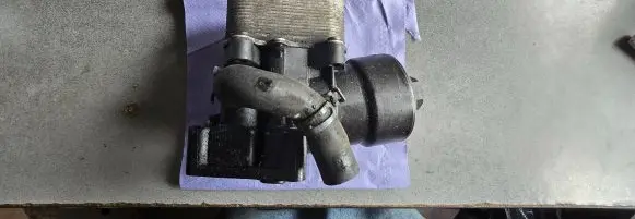 Engine oil radiator