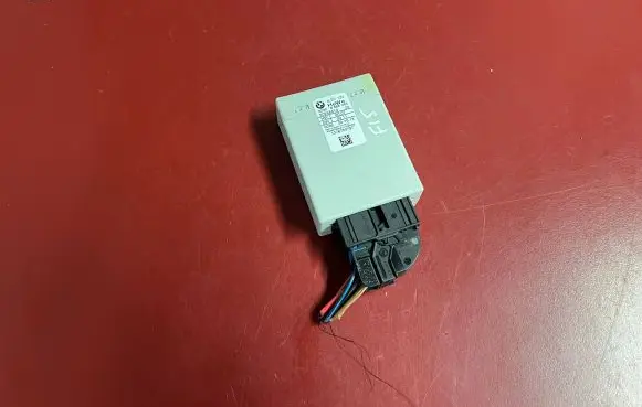 BMW X5 F15 Steering rack control module 6865245 32306865245