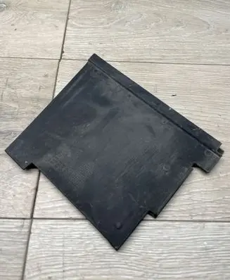 Volkswagen Transporter - Caravelle T5 Battery tray heat shield 7H0915435