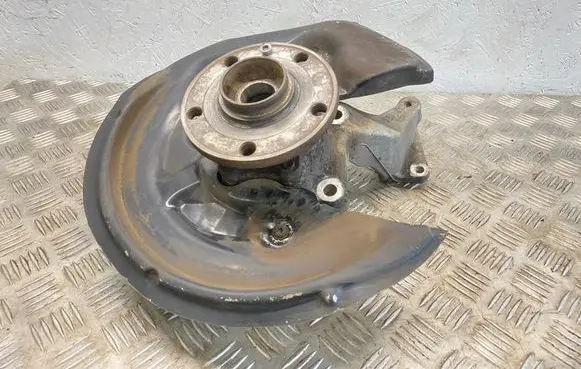 Audi Q3 8U Rear wheel hub 3C0505435G