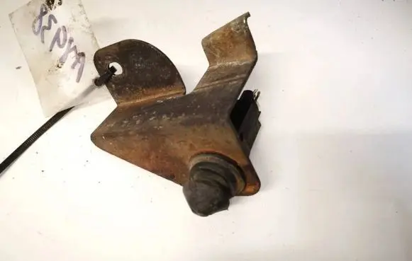Skoda Octavia Mk2 (1Z) Bonnet alarm switch sensor 