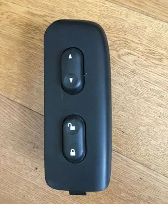 Ford Maverick Front door lock YL84-14017-AAJADS