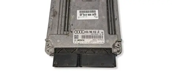 Audi A4 S4 B8 8K Engine control unit/module 9L0906580 03G906016JD 0281012654