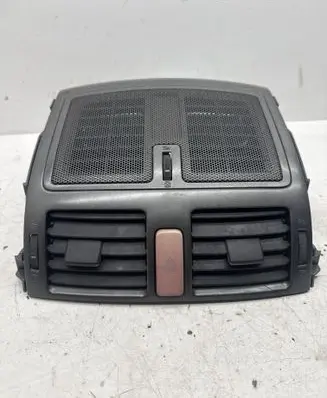 Toyota Auris 150 Dash center air vent grill