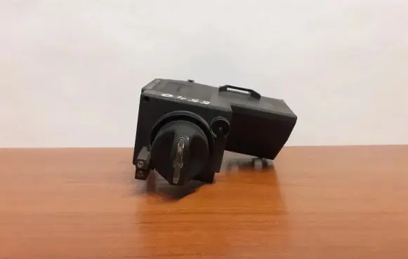 Mercedes-Benz E W210 Light switch 2105452004 5540