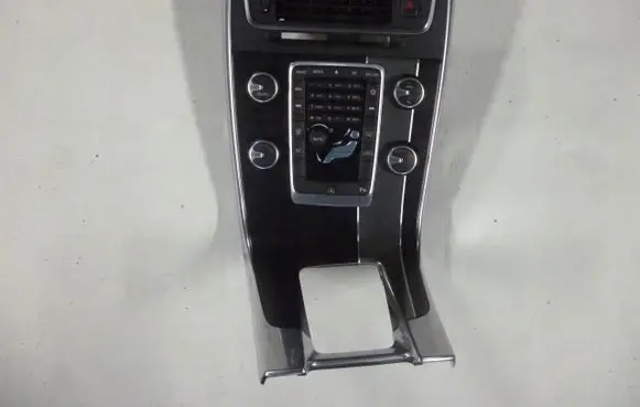 Volvo V60 Tailgate/trunk/boot open switch 