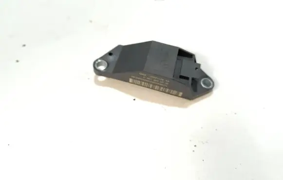 Mercedes-Benz CLS C219 Airbag deployment crash/impact sensor A0018209326 25571179A4