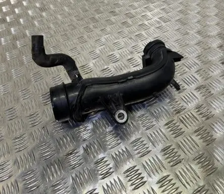 Renault Trafic III (X82) Turbo air intake inlet pipe/hose 165752889R