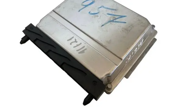 Volvo XC90 Engine control unit/module 30637733A 0281011078 1039S00000