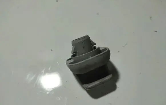 Sun visor clip/hook/bracket