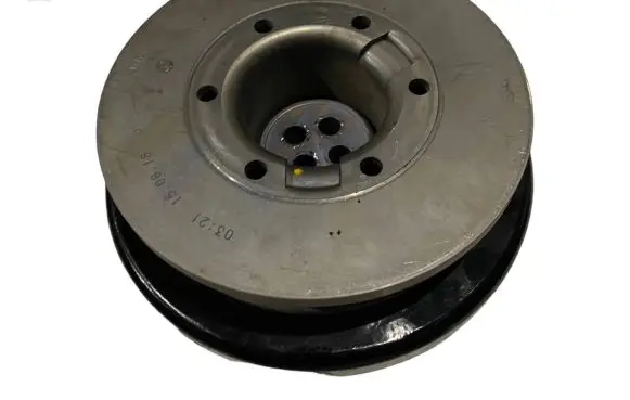 BMW 4 F32 F33 Crankshaft pulley 8638534 11238638534