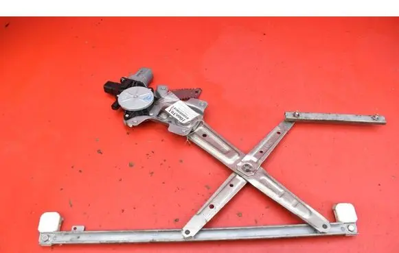 Mitsubishi Lancer VIII Front door window regulator with motor 