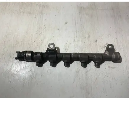Opel Zafira B Fuel main line pipe 55215204 0445214190 214190