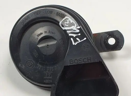 Mercedes-Benz C W203 Horn signal A2035420220