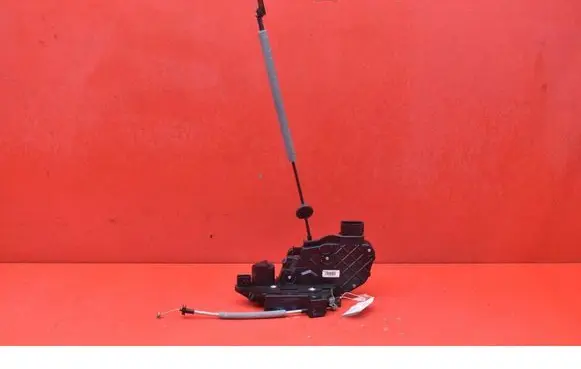 Volvo XC60 Rear door lock 30799322