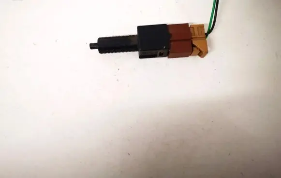 Nissan Qashqai Brake pedal sensor switch