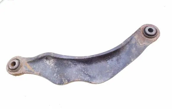 Volvo XC70 Rear control arm