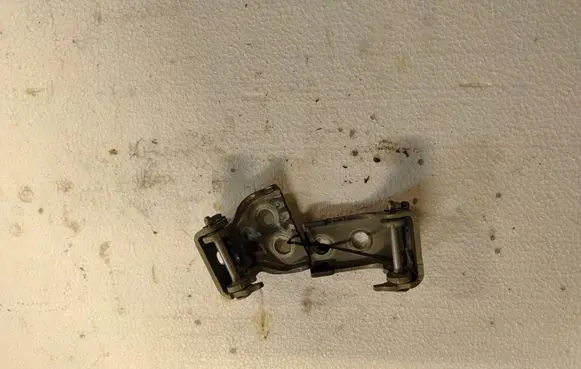 Peugeot 5008 Front door hinge set PEUGEOT-5008KTPD