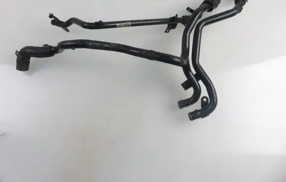 Audi Q7 4L Engine coolant pipe/hose 7L6121070AK