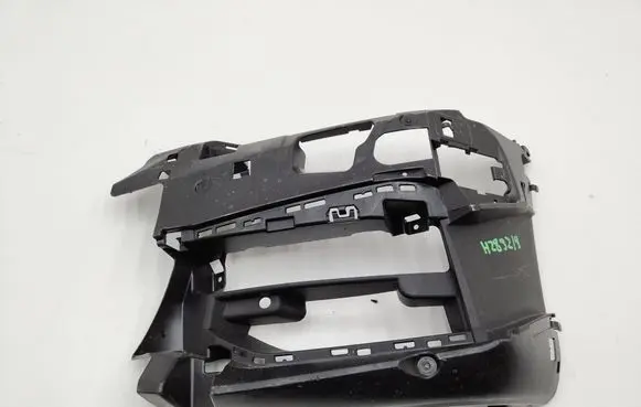 BMW 5 G30 G31 G38 Front bumper corner part panel trim 8064967