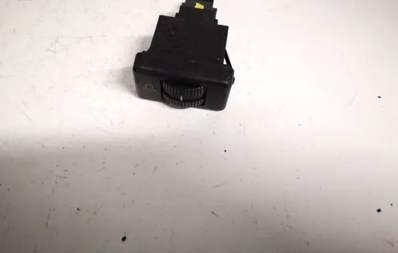 Volkswagen PASSAT B3 Headlight level height control switch 357941333