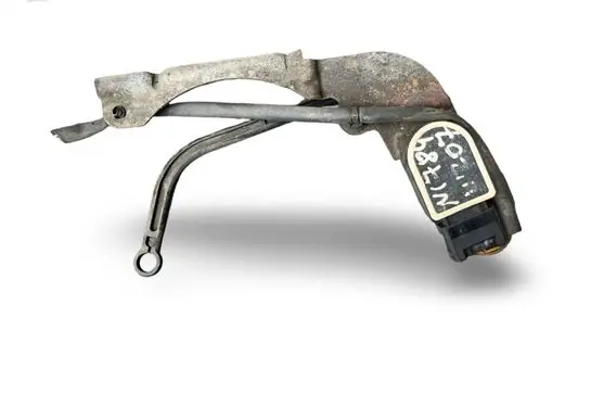 Mercedes-Benz E C207 W207 Rear height level sensor lever A0009050201