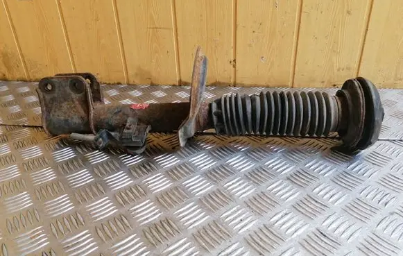Citroen C4 I Front shock absorber/damper 333758
